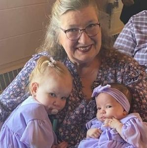 Meet your Posher, Miriam